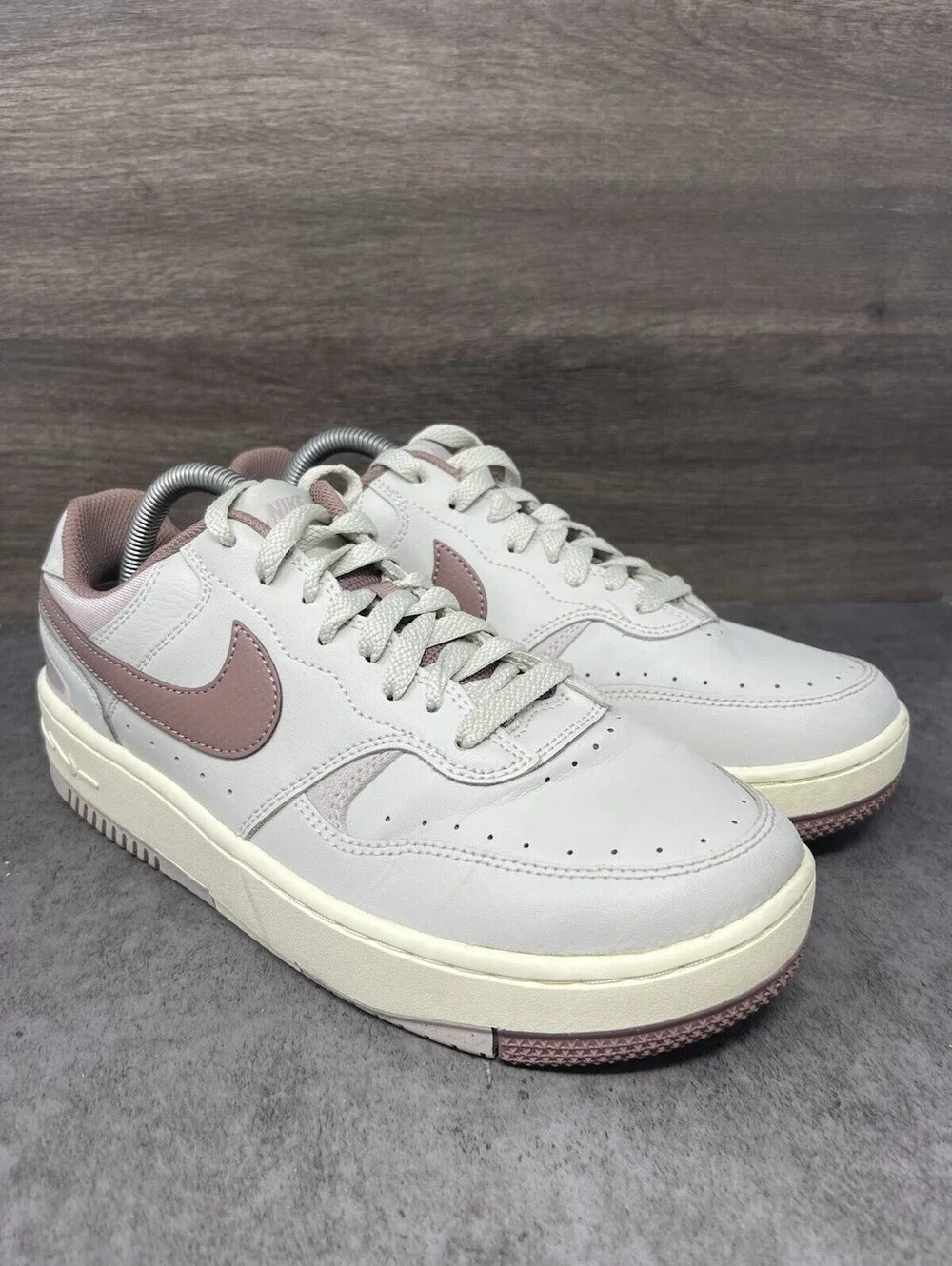 Nike Gamma Force Womens Size 9 Light Bone Smokey Mauve Platform DX9176-001
